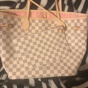 Louis Vuitton neverfull MM bag